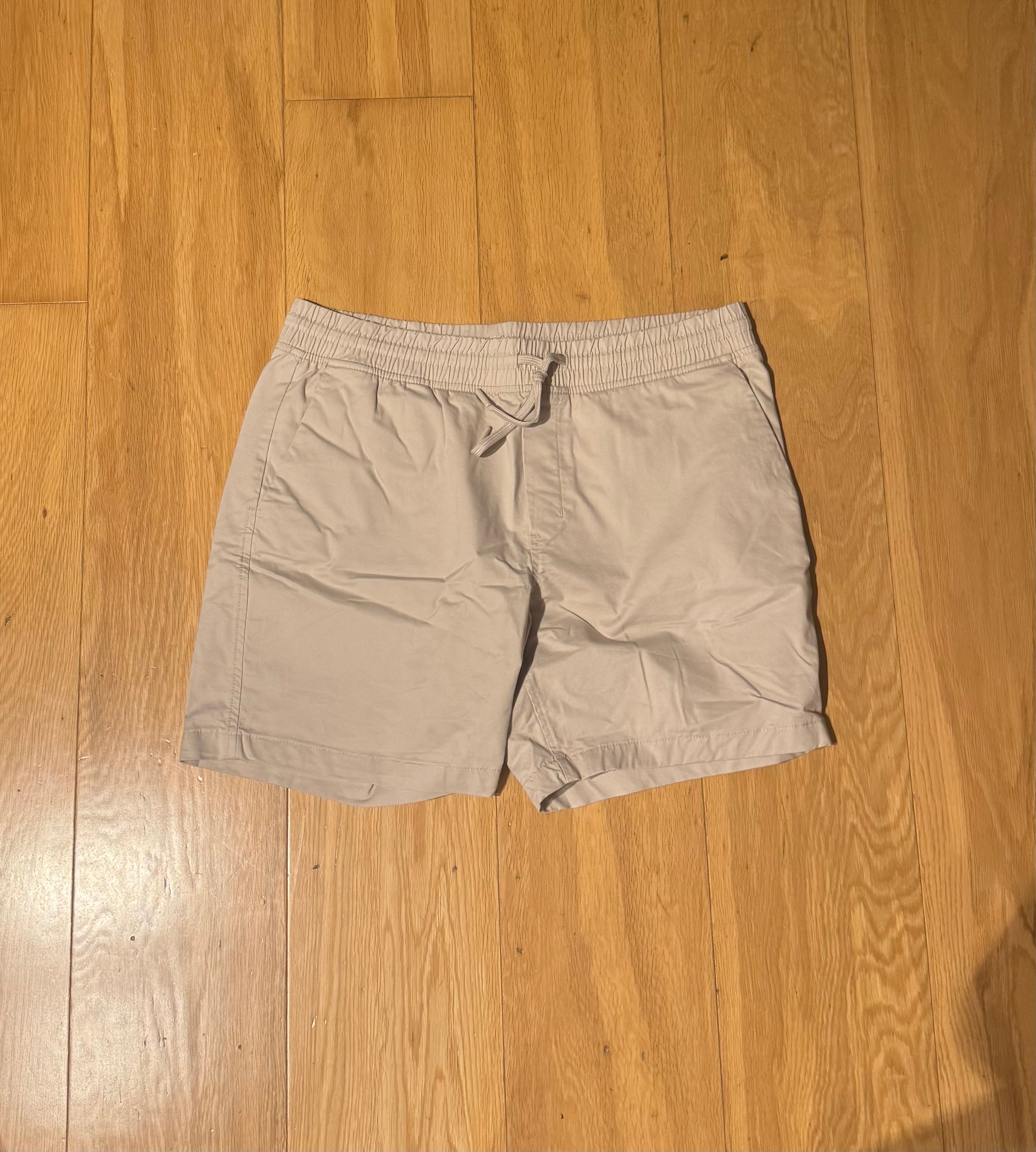 Short Calvin Klein Beige