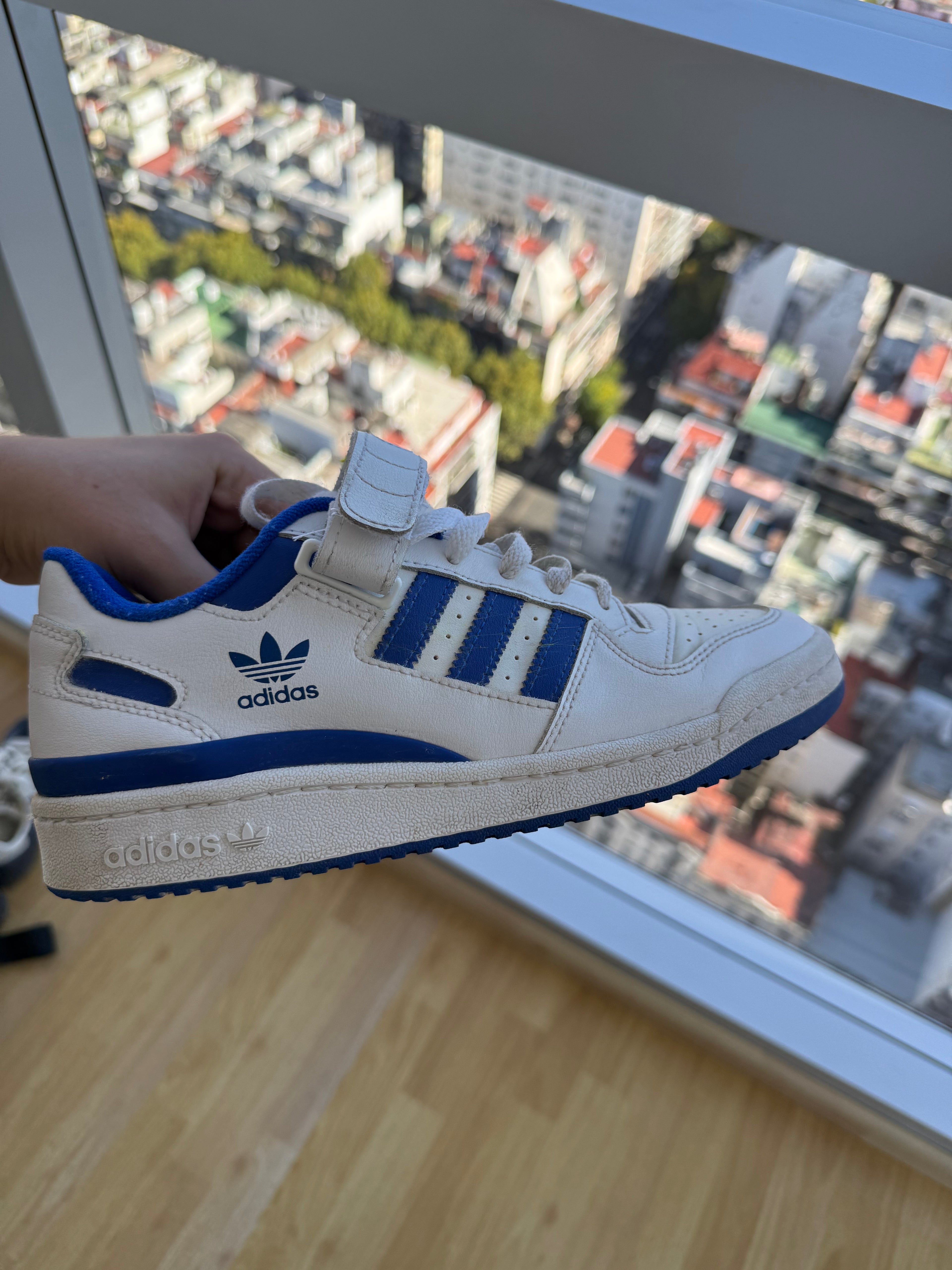 Adidas Forum - Talle 38