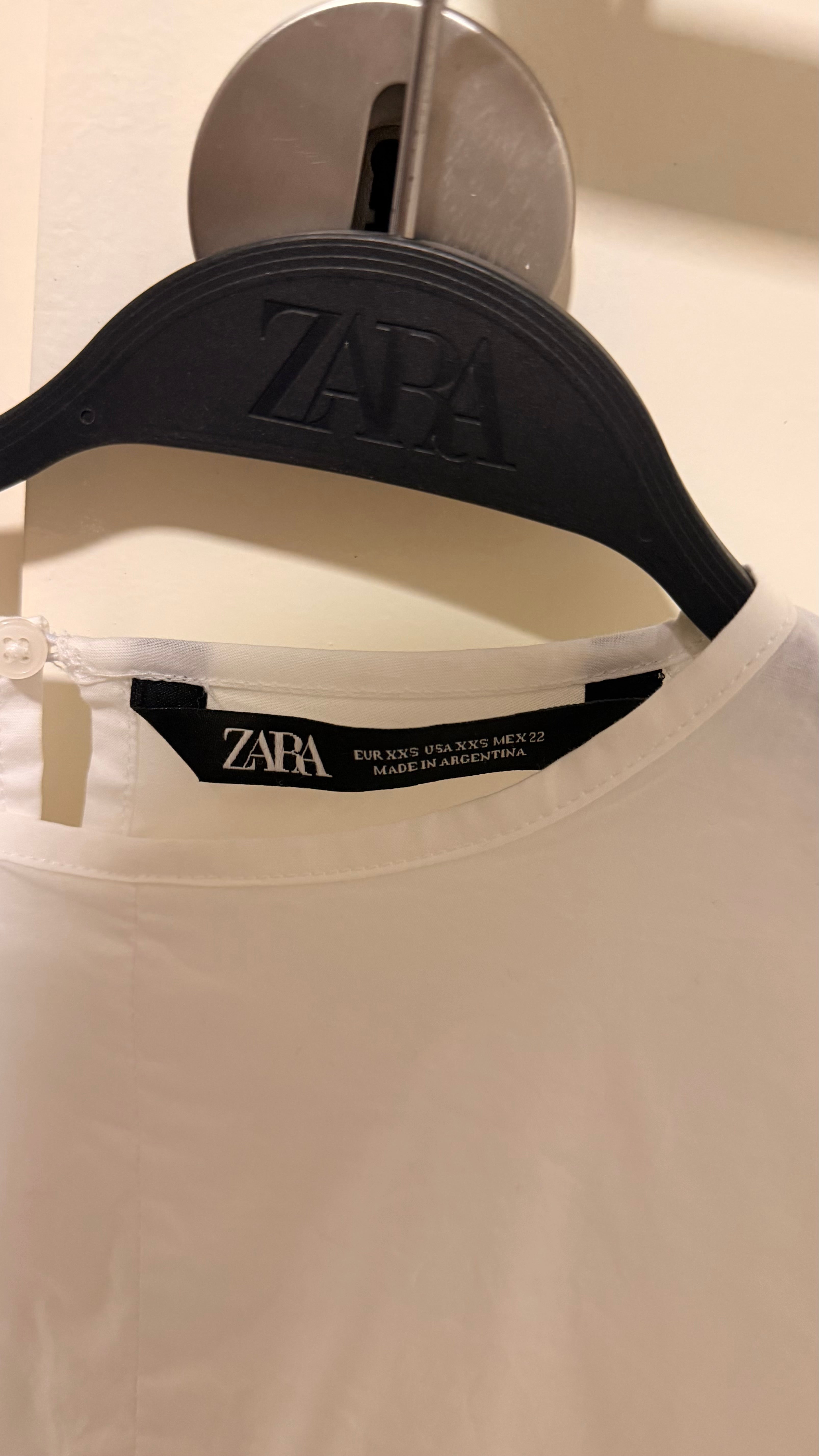 Camisa Croptop Zara - Blanca Talle XXS